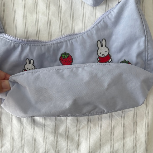BAGGU MIFFY Small Crescent Bag - Picture 3 of 5